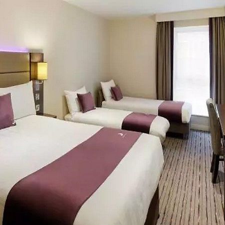 Premier Inn London Romford Exteriér fotografie