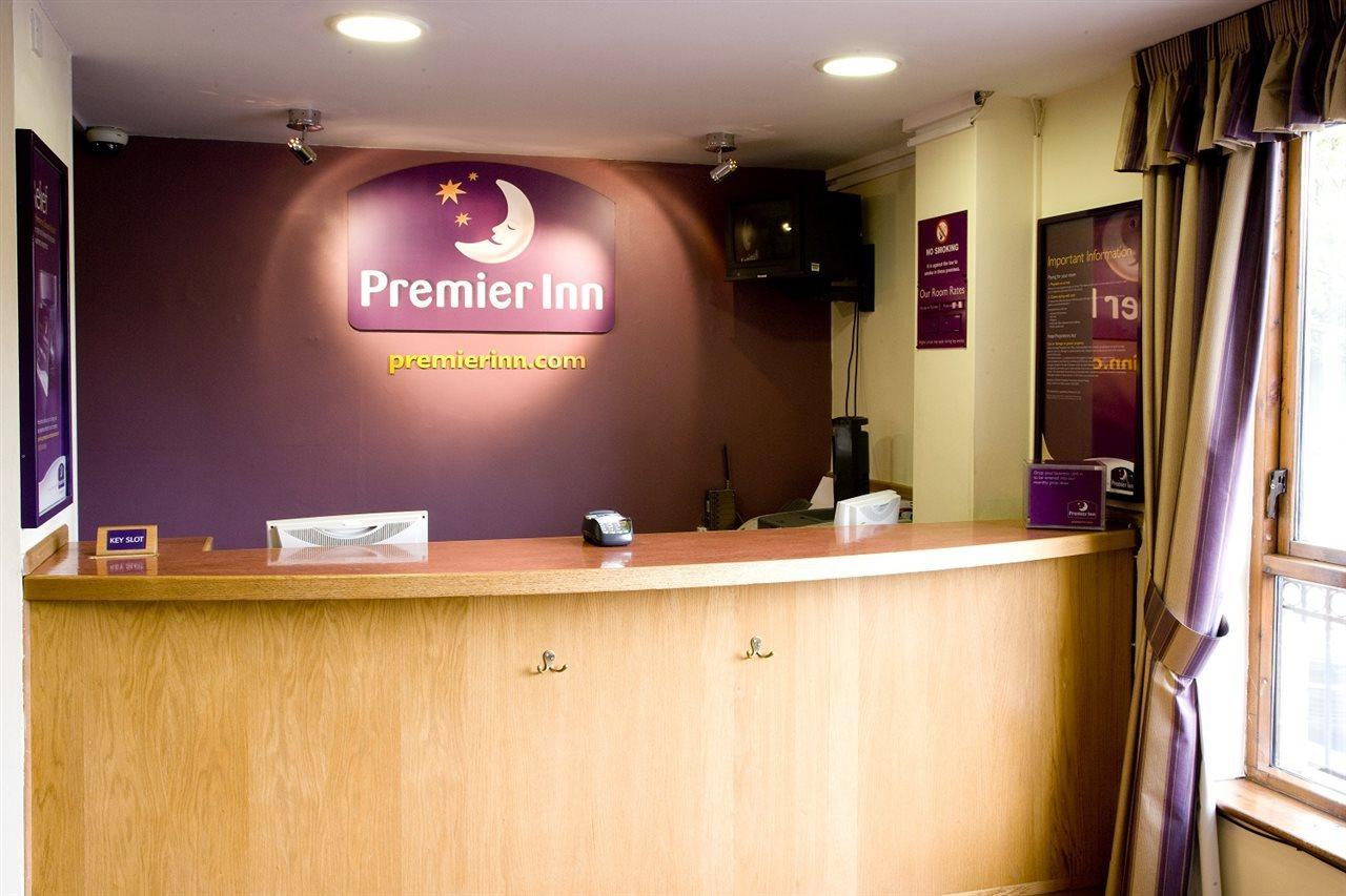 Premier Inn London Romford Exteriér fotografie