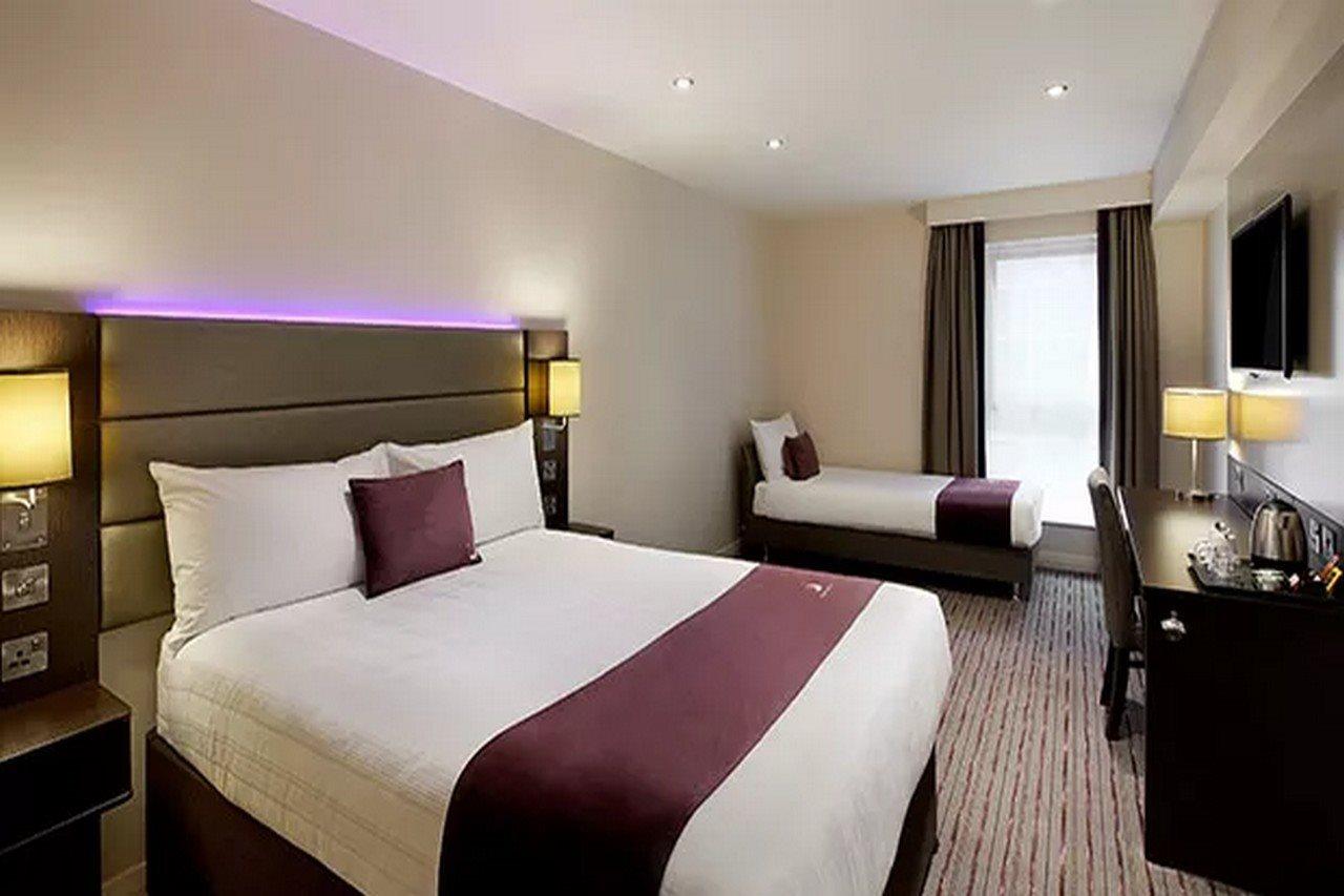 Premier Inn London Romford Exteriér fotografie